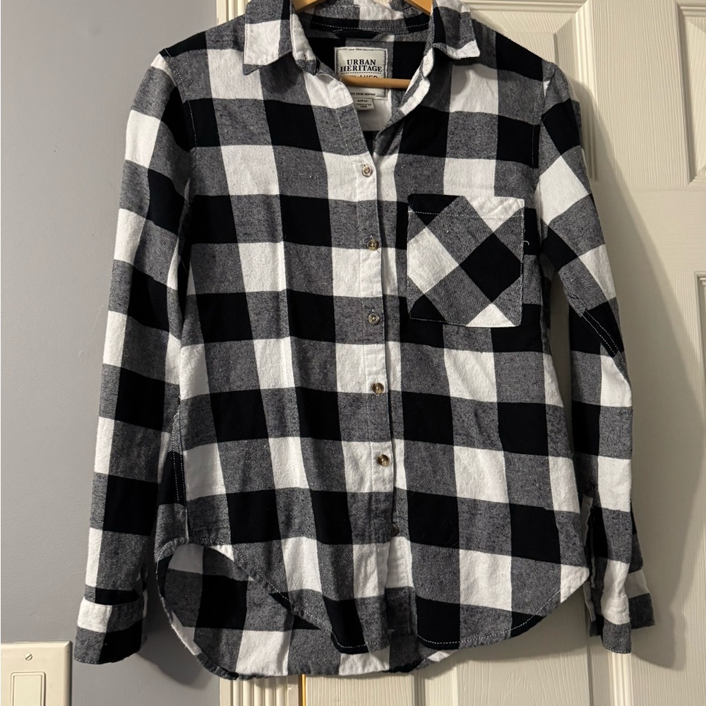 Urban Pipeline Black and White Button Down Shirt